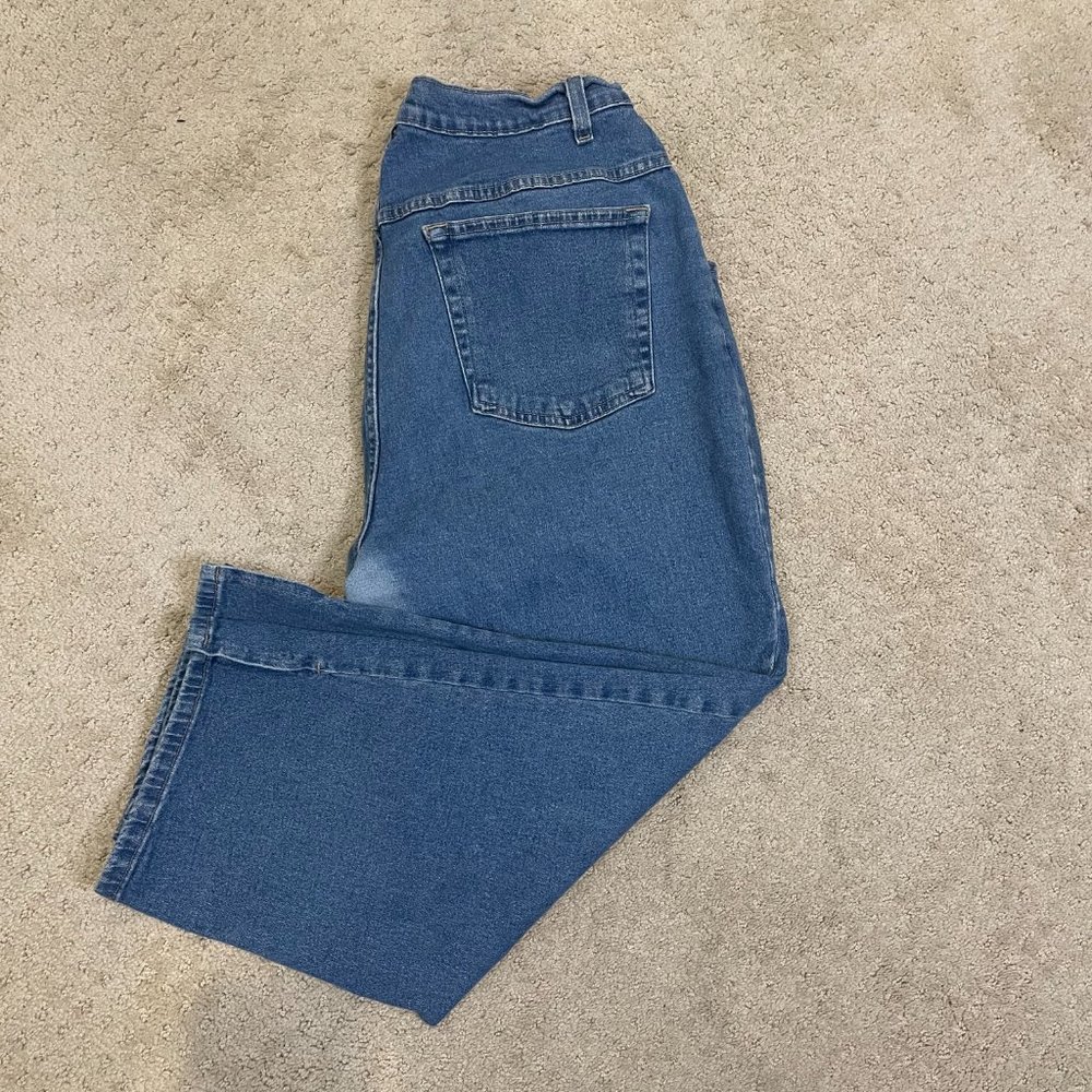Faded Glory Womens Carpi Jeans sz 16w EUC